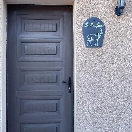 فندق مبيت وإفطار Chez Maguy D'hotes *