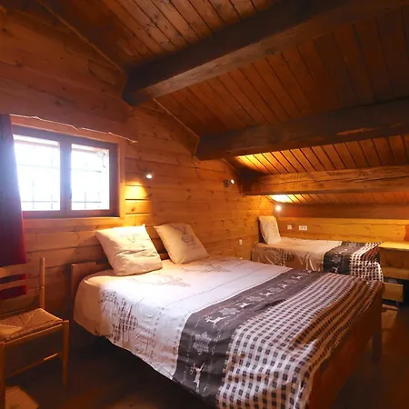 Chez Maguy D'hotes Et Bed & Breakfast Les Angles (Pyrenees-Orientales)
