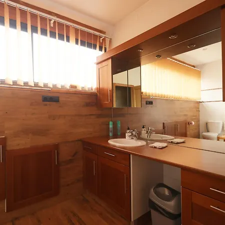 Chez Maguy D'hotes Et Bed & Breakfast *
