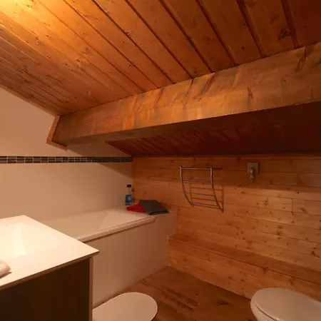 Chez Maguy D'hotes Et Bed & Breakfast Les Angles (Pyrenees-Orientales)