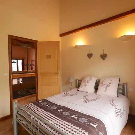Chez Maguy D'hotes Et