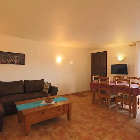 Chez Maguy D'hotes Et *
